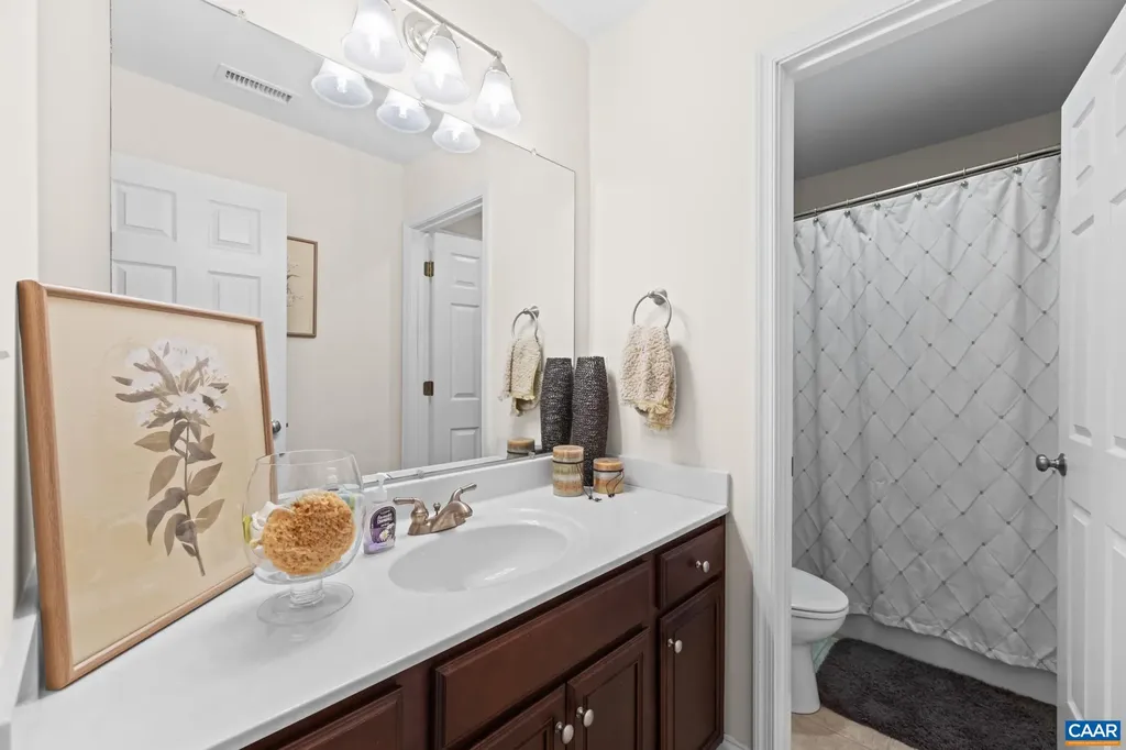 214 Toms Road Barboursville VA 22923