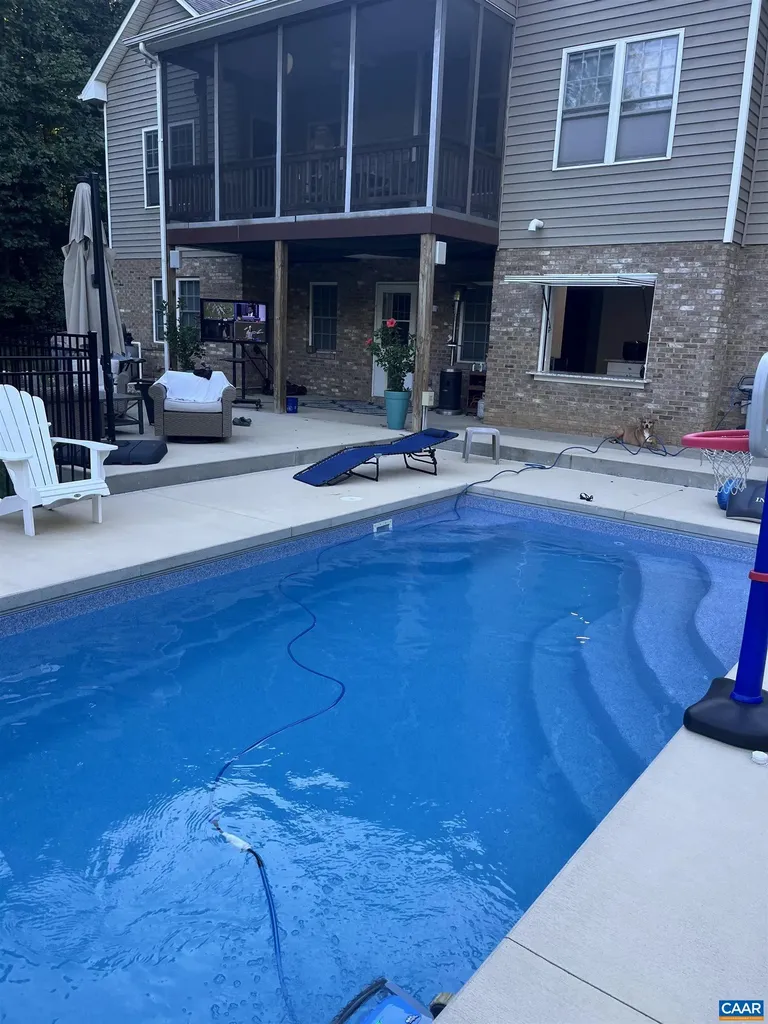 214 Toms Road Barboursville VA 22923