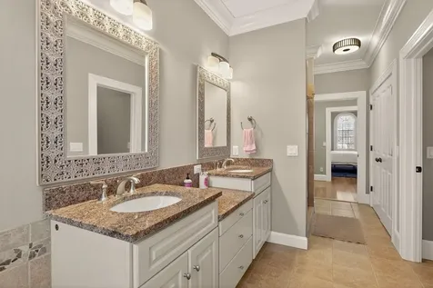 3277 Preston Shore Drive Rockingham VA 22801