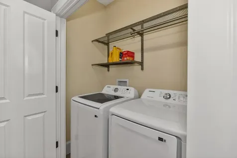 3277 Preston Shore Drive Rockingham VA 22801