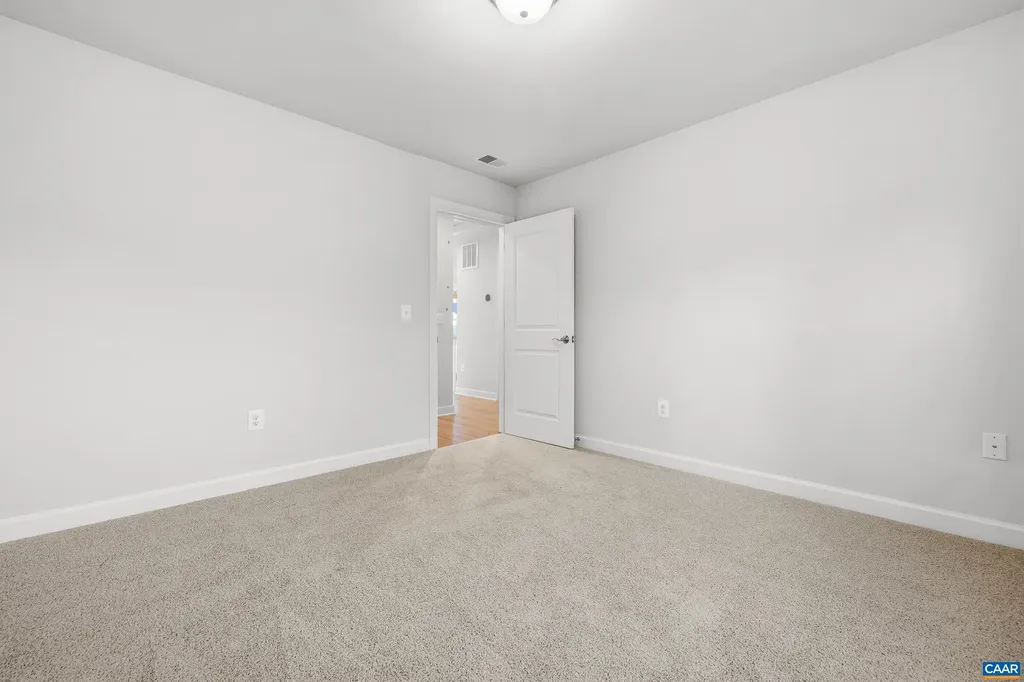 3725 Paradise Park Lane Charlottesville VA 22902