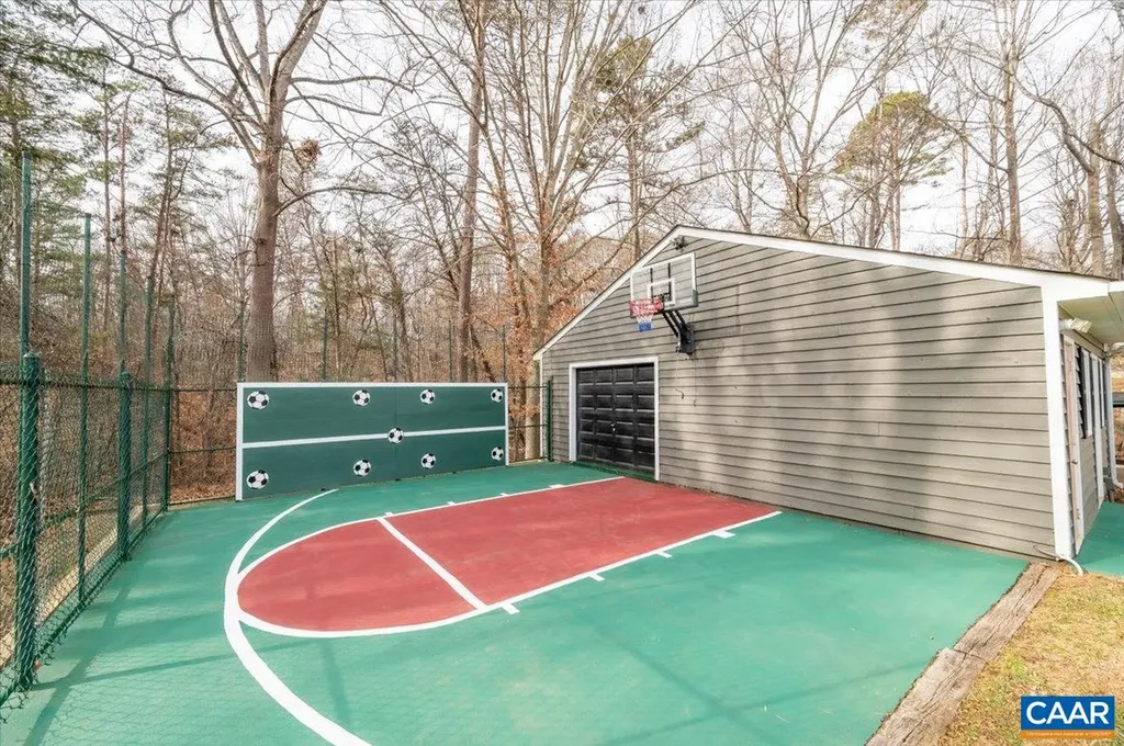 716 Preddy Creek Road Barboursville VA 22923