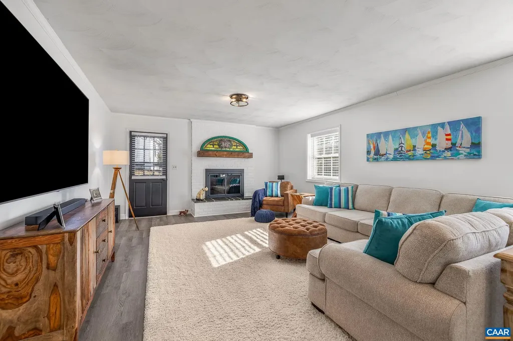 310 Dover Road Charlottesville VA 22901