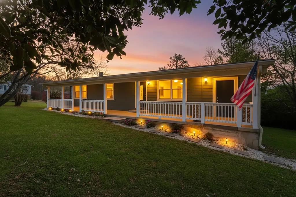 7081 Secretarys Sand Road Schuyler VA 22969