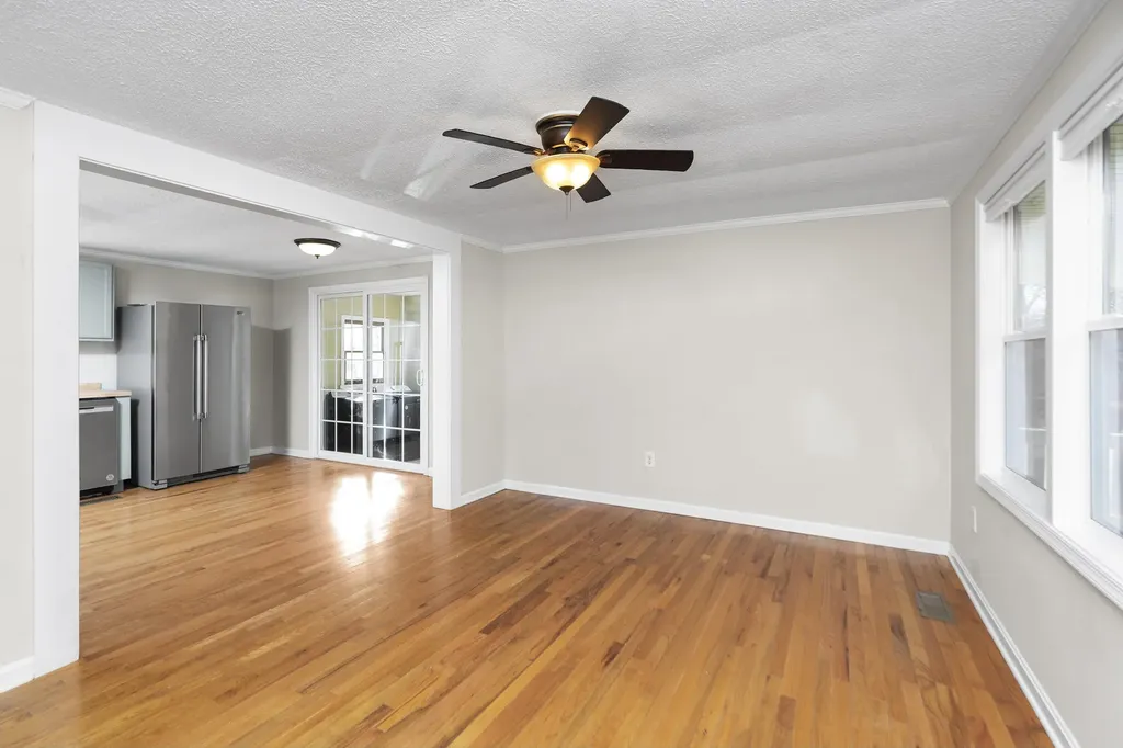 7081 Secretarys Sand Road Schuyler VA 22969