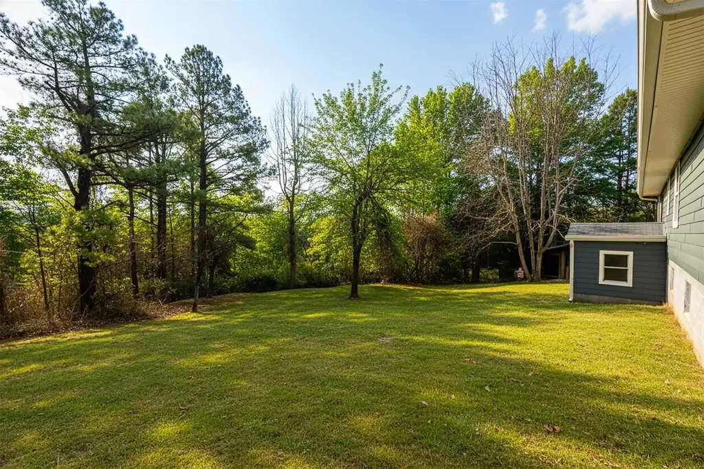 7081 Secretarys Sand Road Schuyler VA 22969