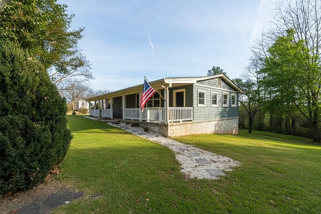 7081 Secretarys Sand Road Schuyler VA 22969