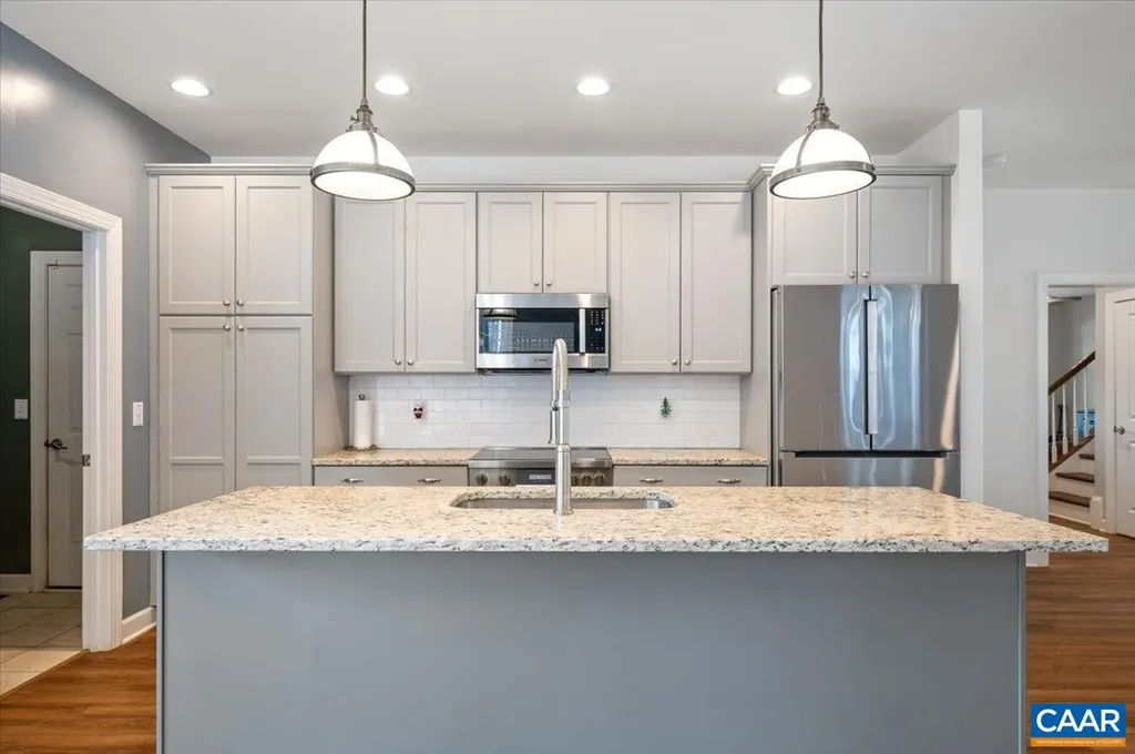 481 Country Creek Way Palmyra VA 22963