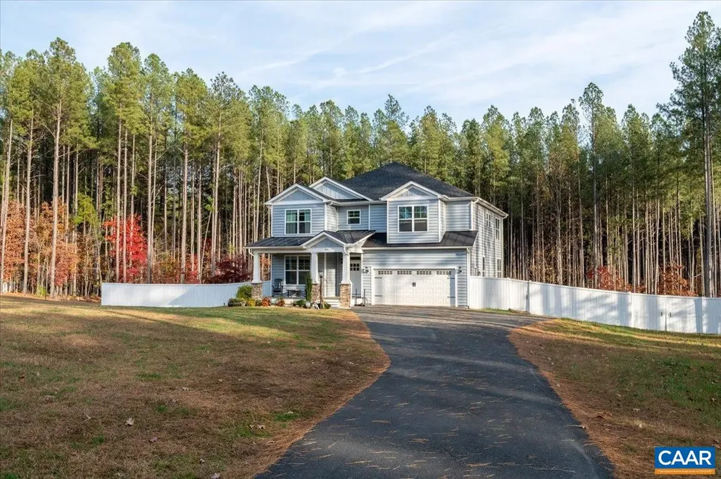 481 Country Creek Way Palmyra VA 22963