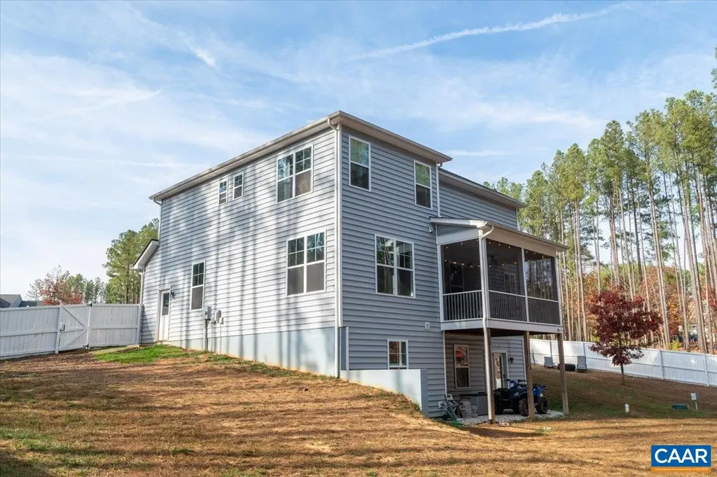 481 Country Creek Way Palmyra VA 22963