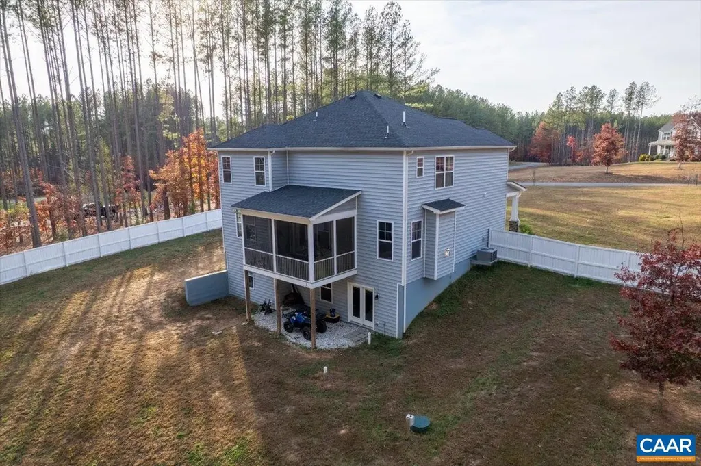 481 Country Creek Way Palmyra VA 22963