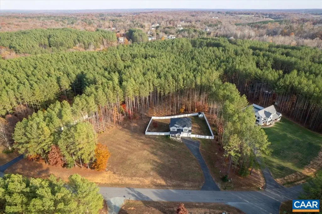 481 Country Creek Way Palmyra VA 22963