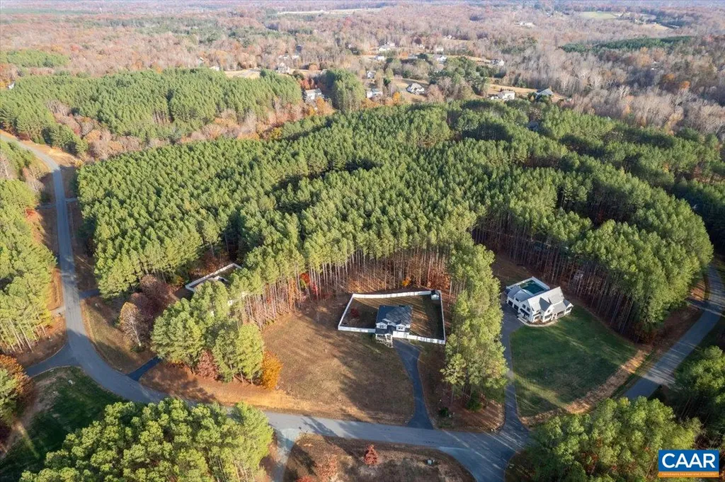 481 Country Creek Way Palmyra VA 22963