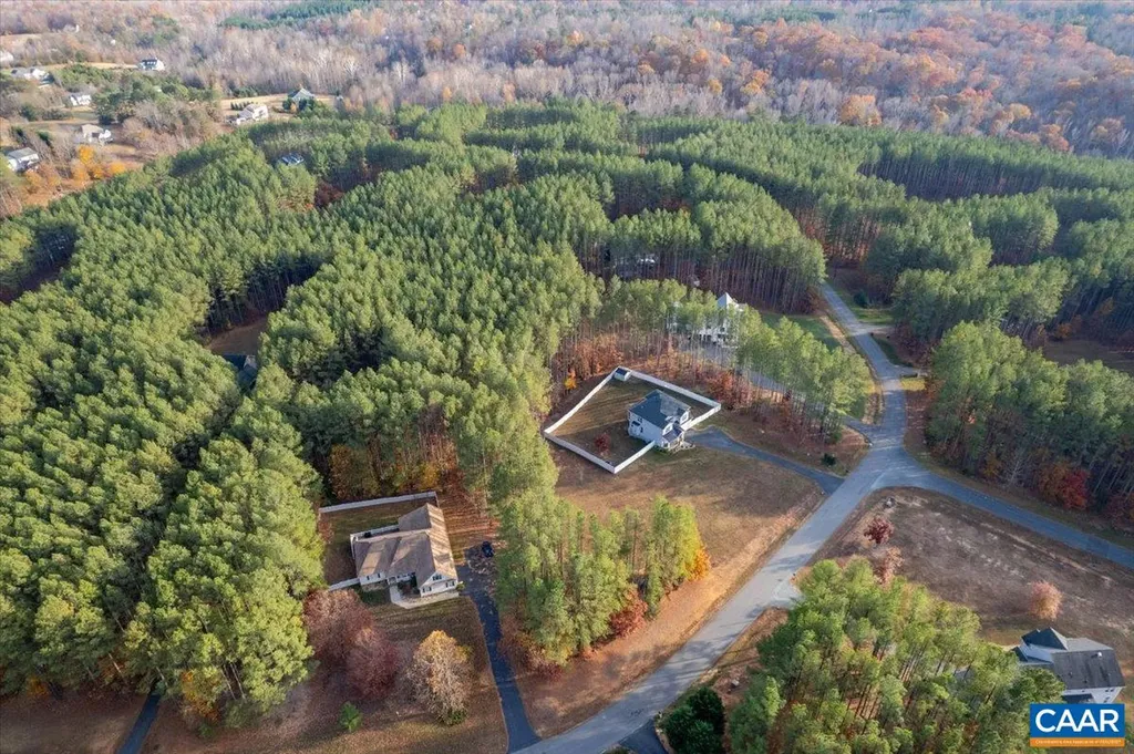 481 Country Creek Way Palmyra VA 22963