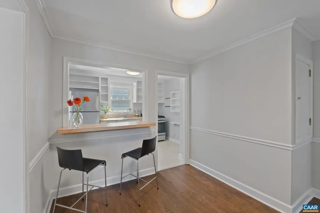 1007 Montrose Avenue Charlottesville VA 22902