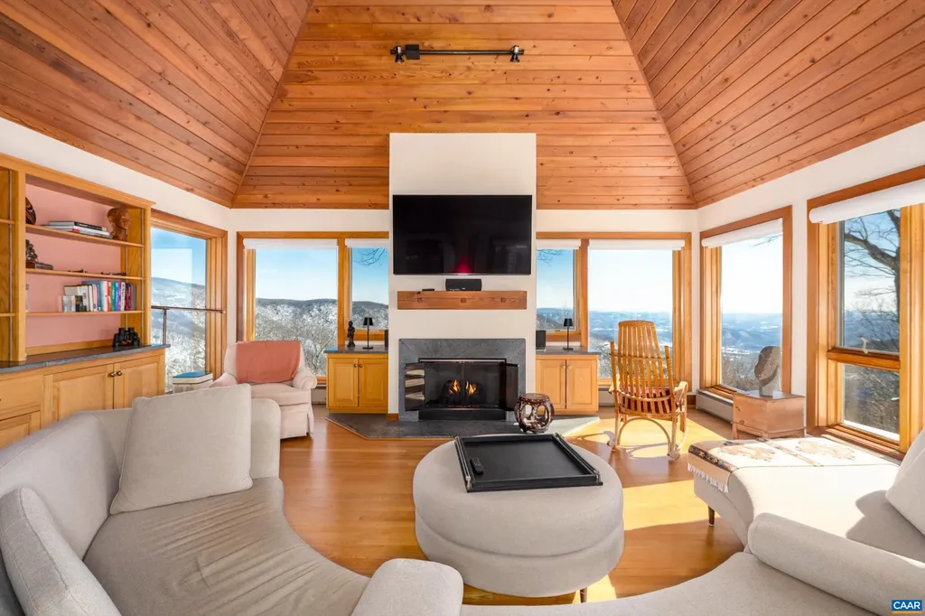 353 Crawfords Edge Wintergreen Resort VA 22967