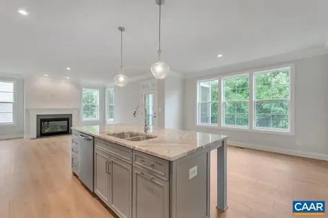2A Sablewood Drive Charlottesville VA 22911