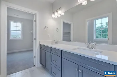 2A Sablewood Drive Charlottesville VA 22911