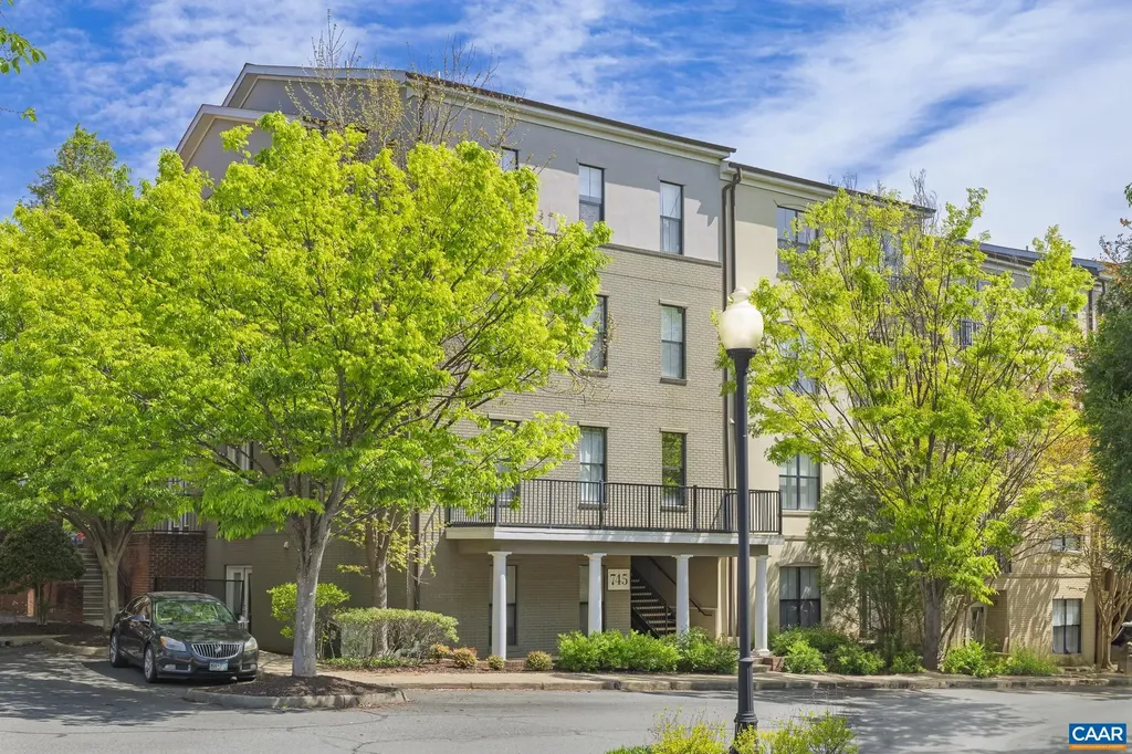 745 Walker Square Charlottesville VA 22903