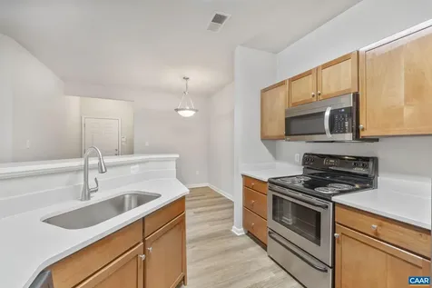 745 Walker Square Charlottesville VA 22903