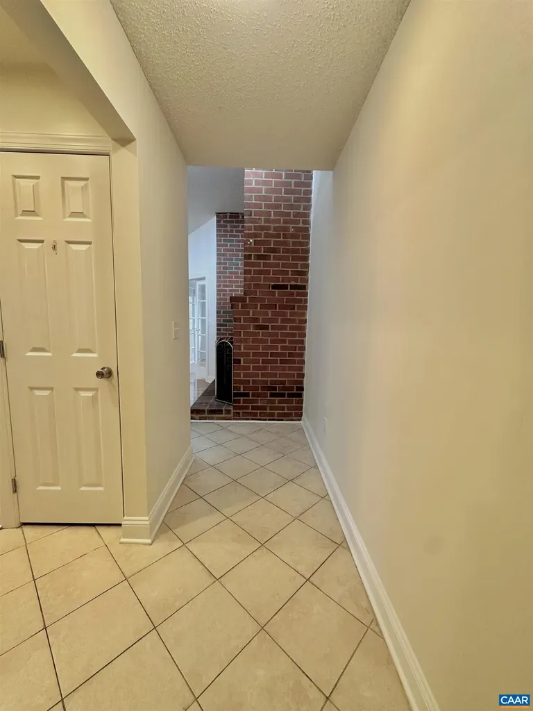 139 Green Turtle Lane Charlottesville VA 22901