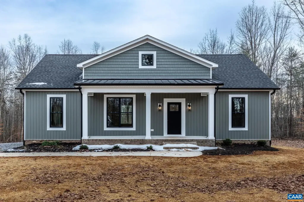 1676 Jerusalem Church Road Scottsville VA 23921