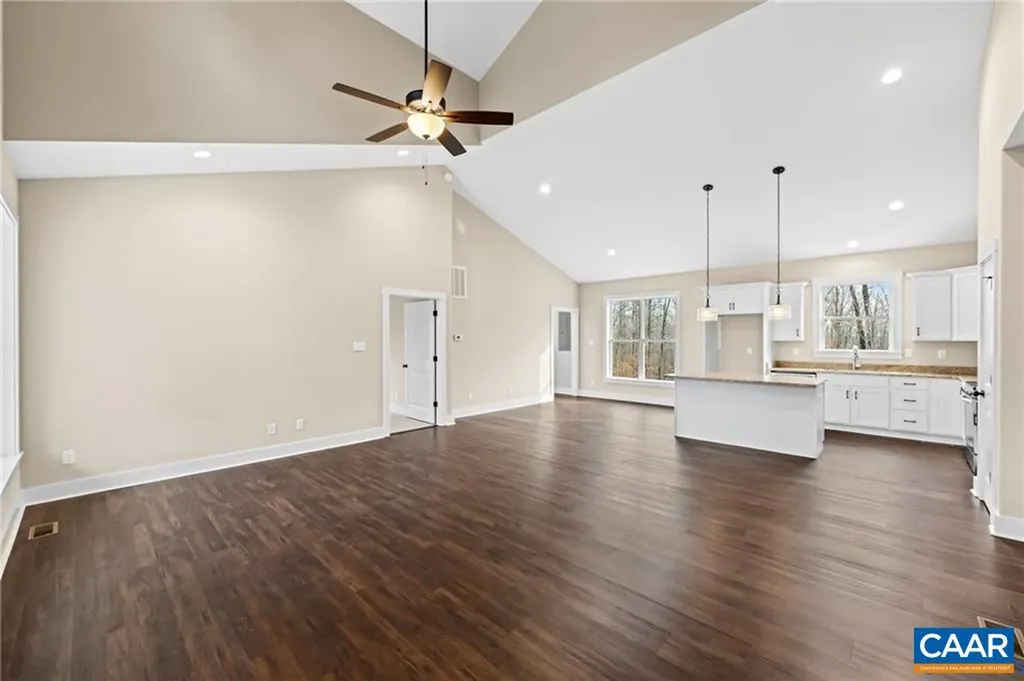 1676 Jerusalem Church Road Scottsville VA 23921