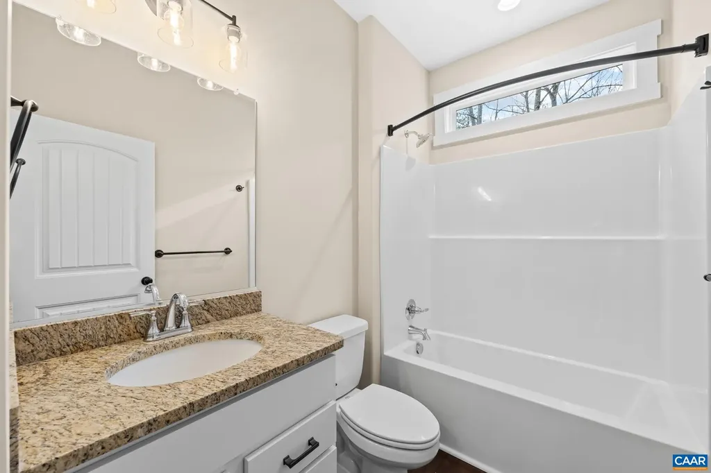 1676 Jerusalem Church Road Scottsville VA 23921