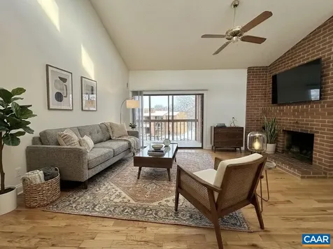 138 Green Turtle Lane Charlottesville VA 22901