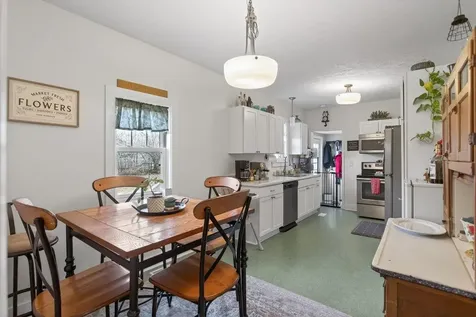 211 Second Street Shenandoah VA 22849