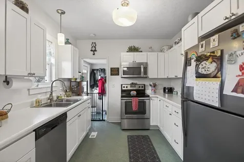 211 Second Street Shenandoah VA 22849