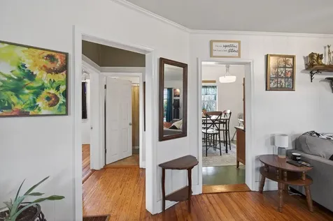 211 Second Street Shenandoah VA 22849