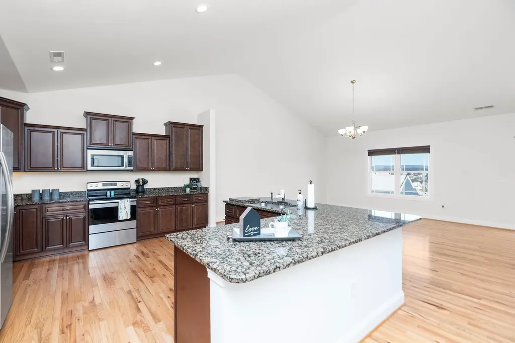 228 Windsor Drive Fishersville VA 22939