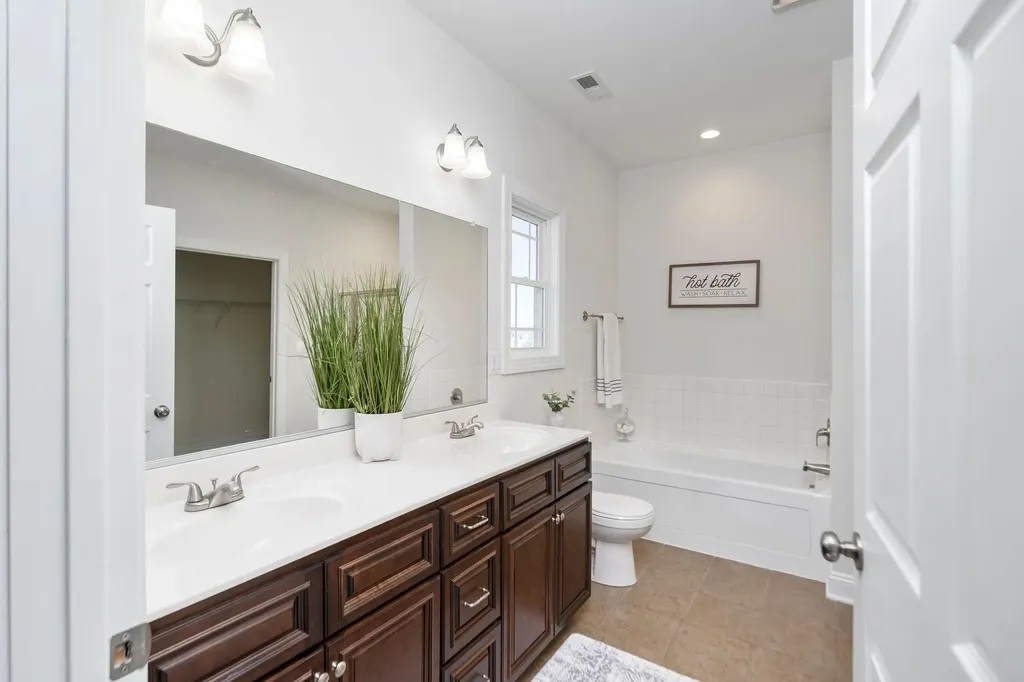 228 Windsor Drive Fishersville VA 22939