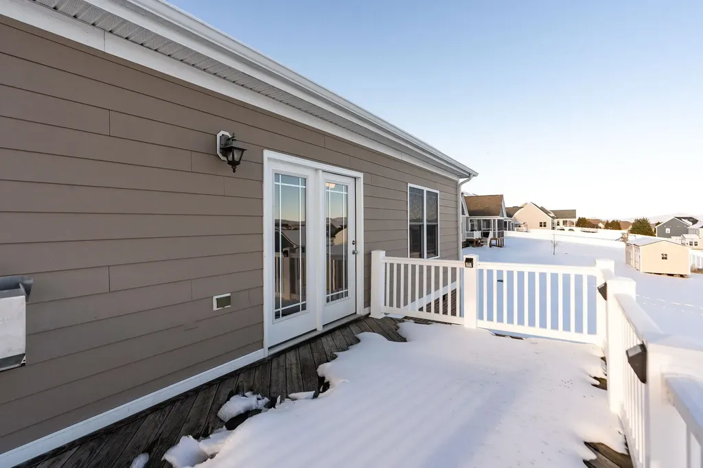 228 Windsor Drive Fishersville VA 22939