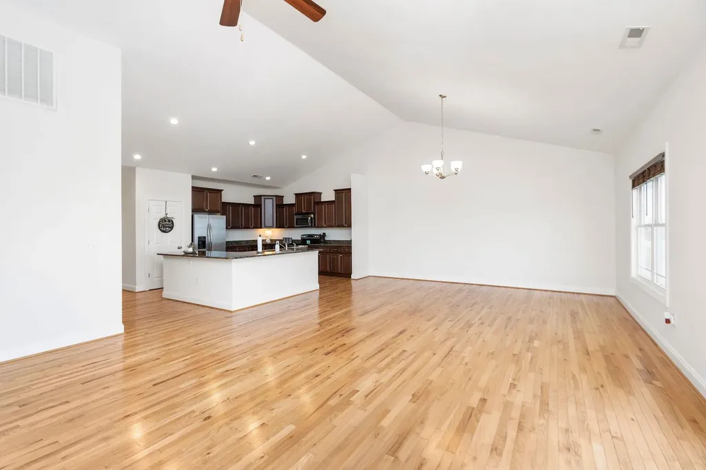 228 Windsor Drive Fishersville VA 22939