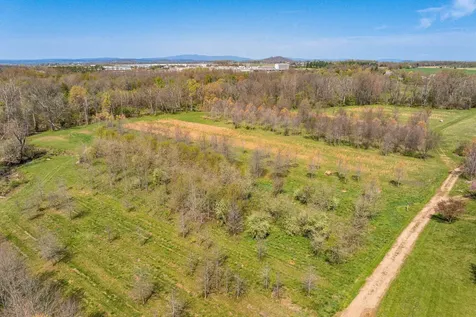 514 Lipscomb Road Stuarts Draft VA 24477