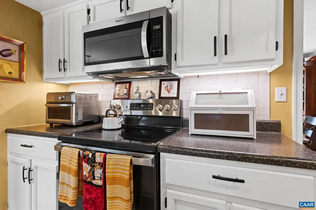 1817 Hearthglow Lane Charlottesville VA 22901