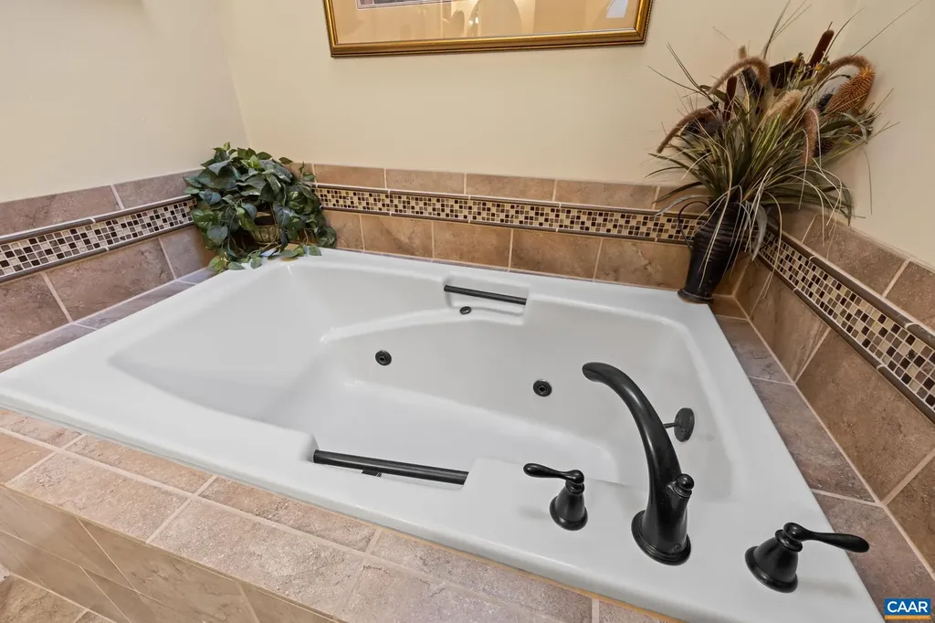 1817 Hearthglow Lane Charlottesville VA 22901