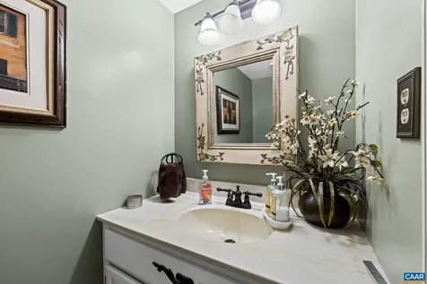 1817 Hearthglow Lane Charlottesville VA 22901
