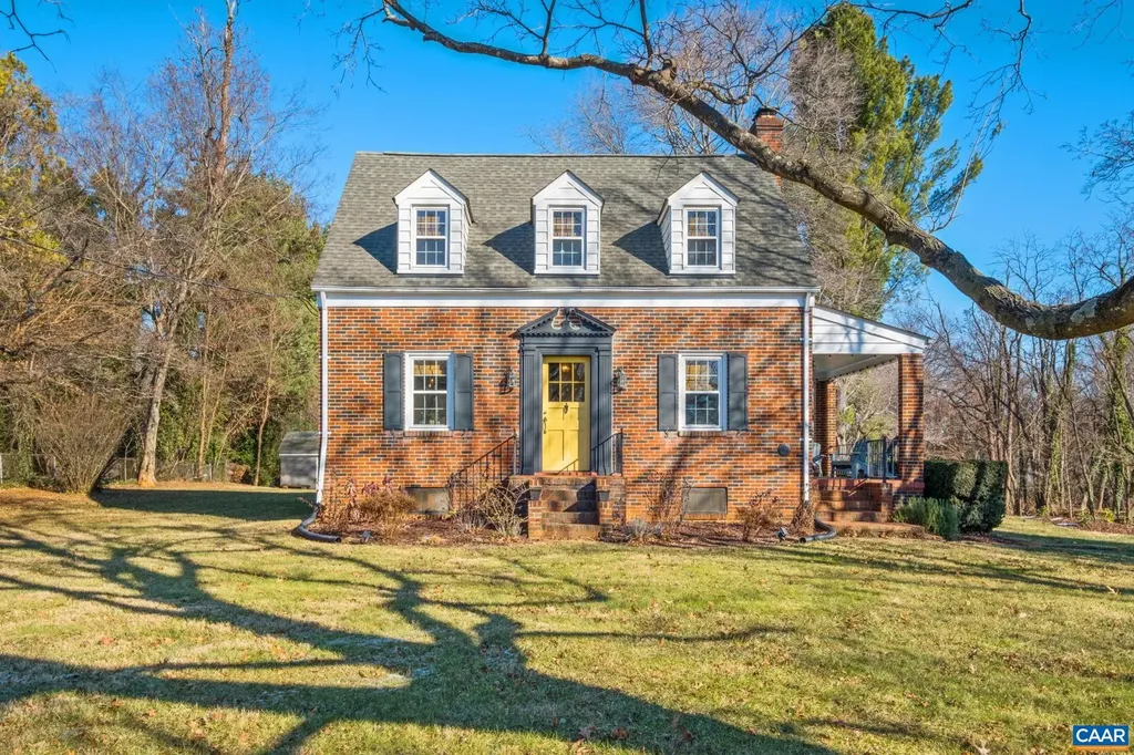 602 Main Street N Gordonsville VA 22942