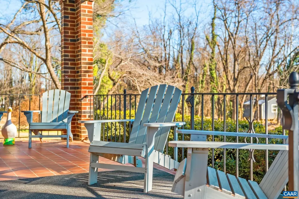 602 Main Street N Gordonsville VA 22942