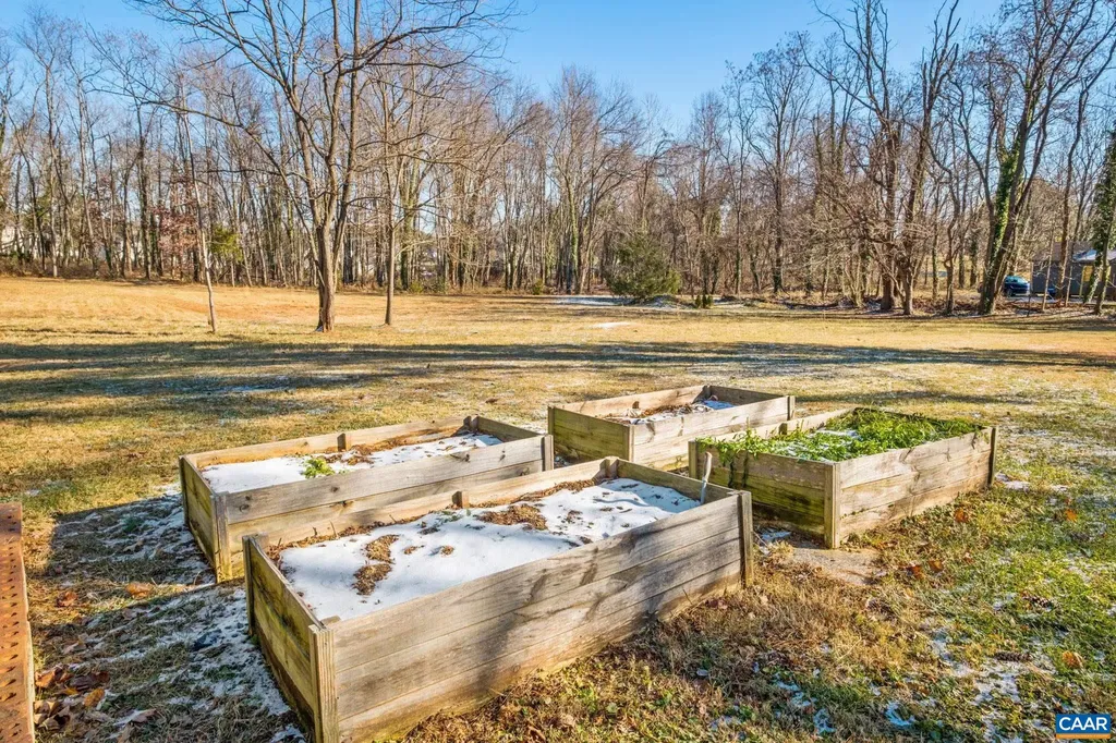 602 Main Street N Gordonsville VA 22942