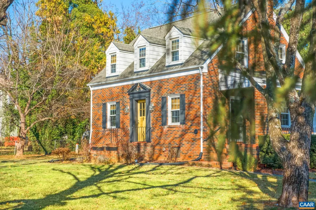 602 Main Street N Gordonsville VA 22942