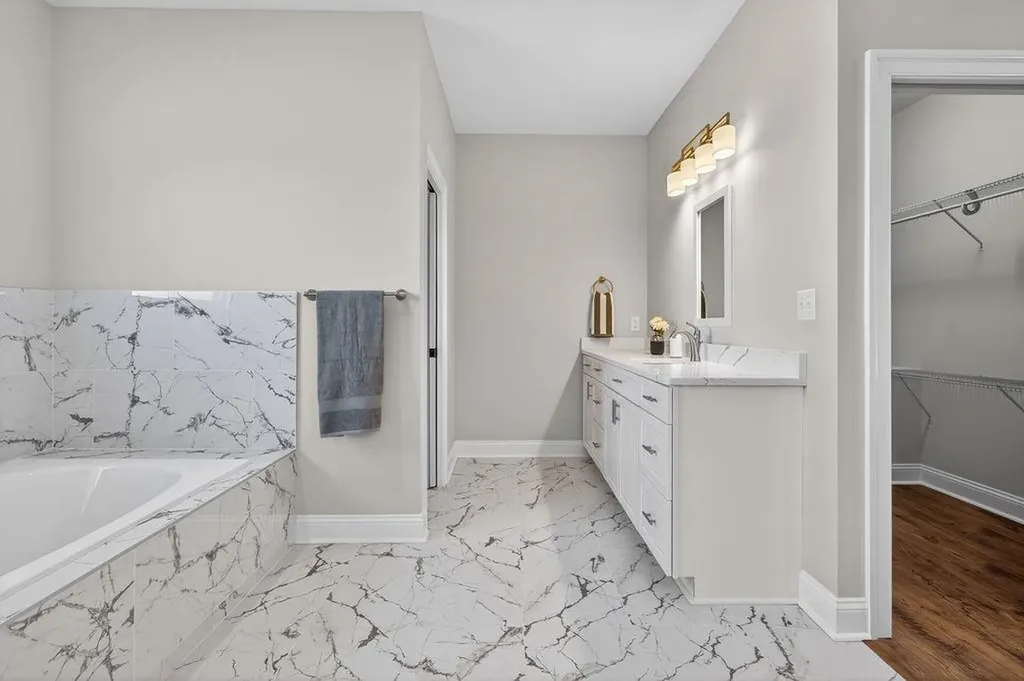 5 Rolling Oaks Drive Fishersville VA 22939