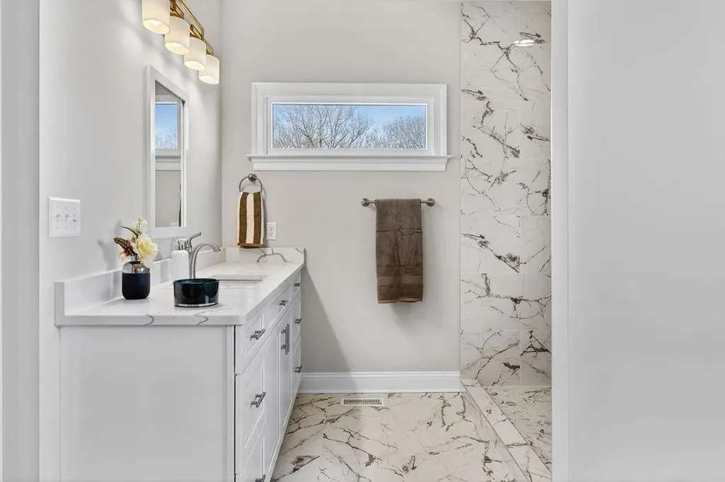 5 Rolling Oaks Drive Fishersville VA 22939