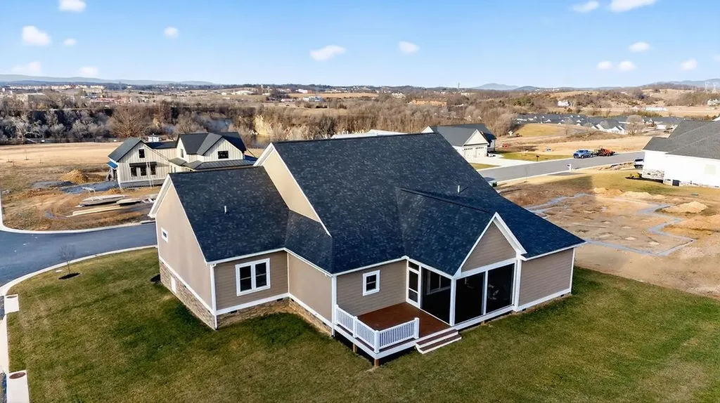 5 Rolling Oaks Drive Fishersville VA 22939