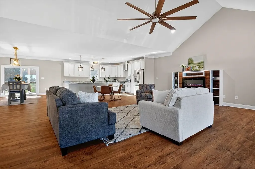 5 Rolling Oaks Drive Fishersville VA 22939