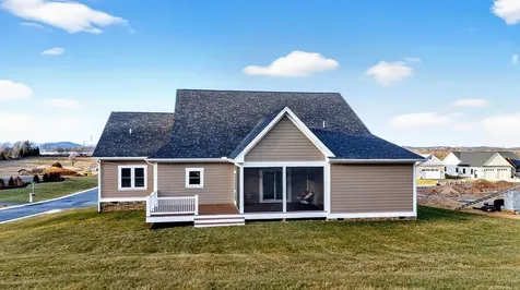 5 Rolling Oaks Drive Fishersville VA 22939