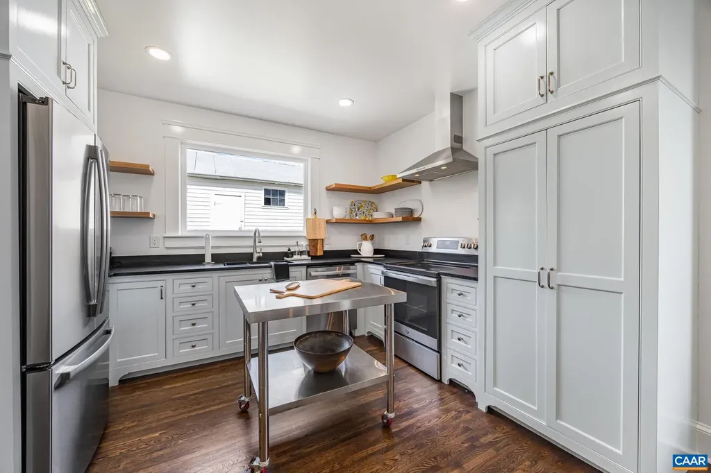 242 Madison Mills Lane Orange VA 22960